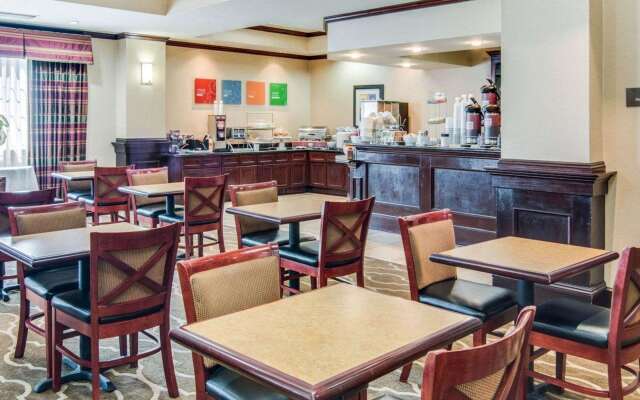 Comfort Suites Shreveport West I-20