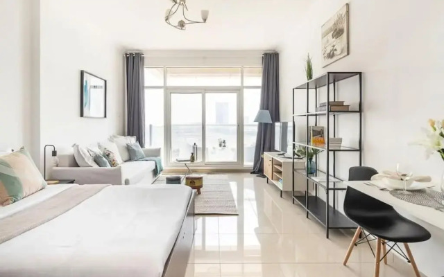 Frank Porter - Siraj Tower