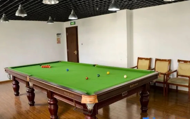 Yunnan Cadre Sanatorium – Entertainment – Kunming