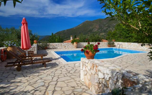 Villa Koutsoypia Stone House