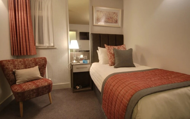 The Suffolk Hotel