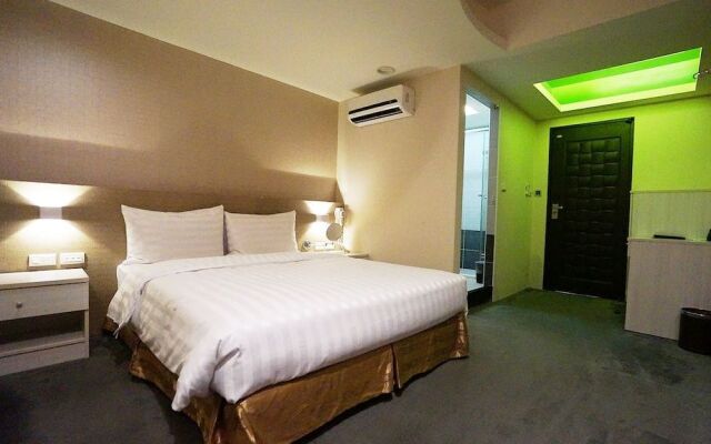 Win Inn Chiayi Hotel