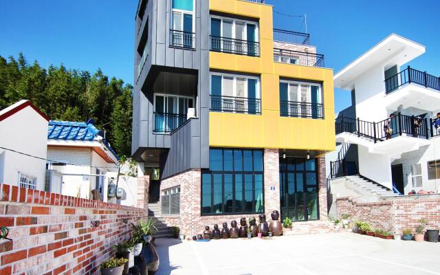 Tongyeong El Mar Pension
