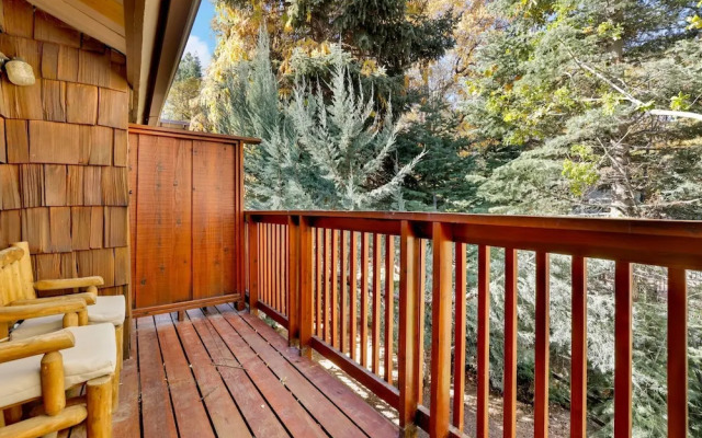 Slopeside Views Chalet #2195