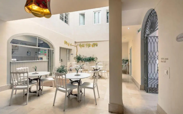 Hostal Plaza De Santa Cruz