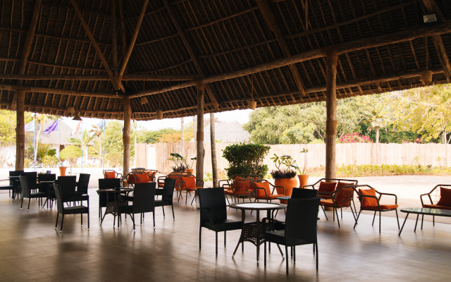 Royal Mandarin Hotel & Resort