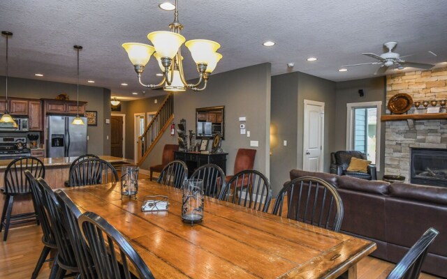 Breathe Easy 5 Bedroom Townhome