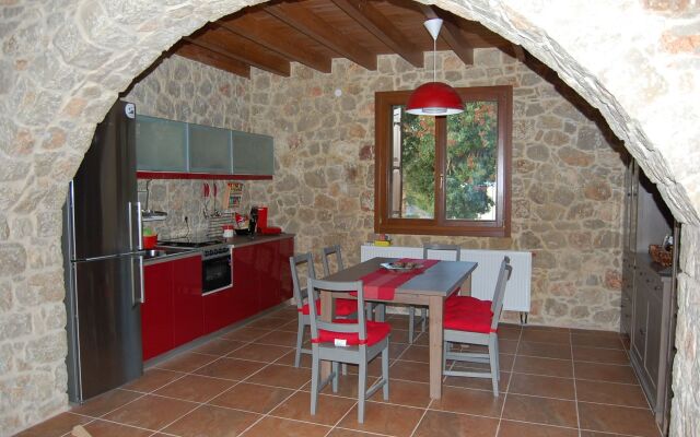 Pyrgos Luxury Country Home