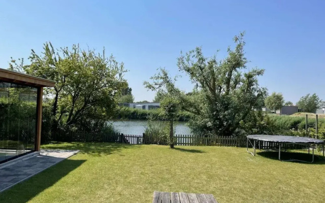 Lovely Holiday Home With Garden