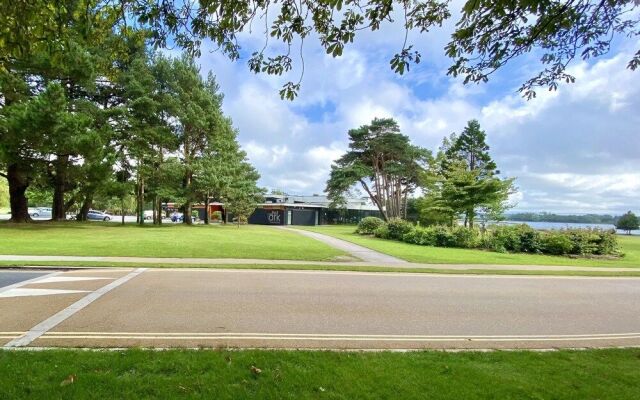 Spacious Two Bed Apartment in Poole
