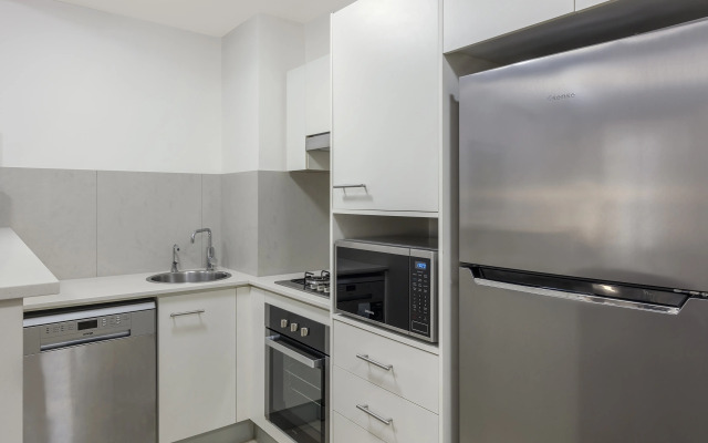 Oaks Brisbane on Margaret Suites