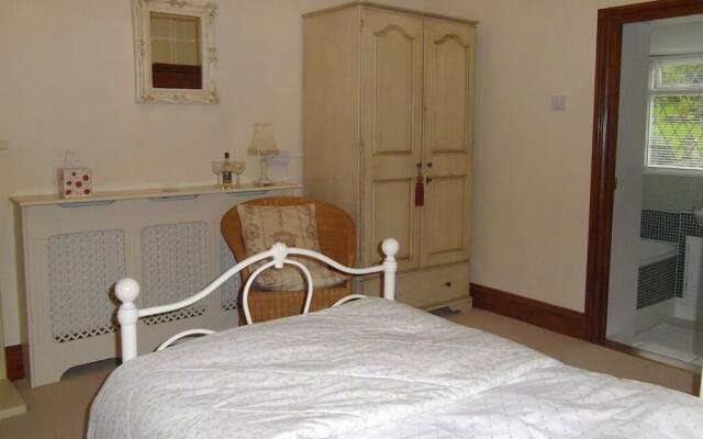 Chestnut Cottage B&B