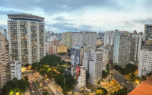 Spacious Apartment in the Heart of SP - Brj143