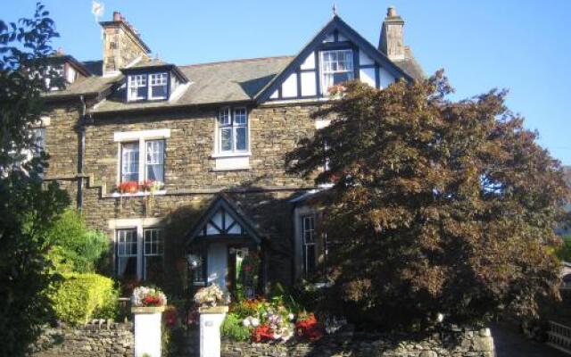 Denehurst Guest House