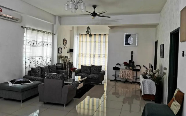 Mahkota Cheras Unique Condo 1-11 pax near MRT*KL