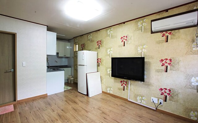 Yeongdeok Songa Pension