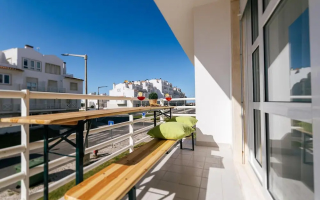 Baleal Beachfront Apartment