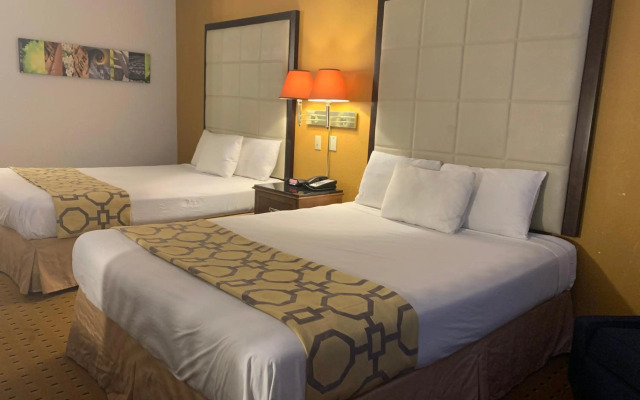 Brentwood Inn & Suites