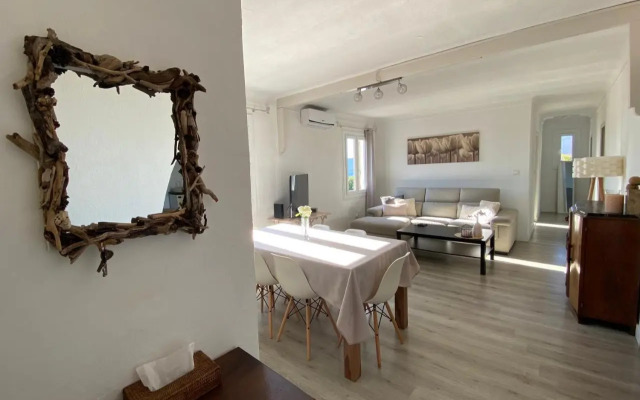 Magnifique appartement devant la plage