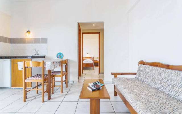 Yiannis Ηotel