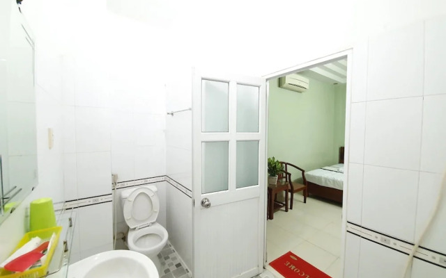 Tan Truong Son Hotel