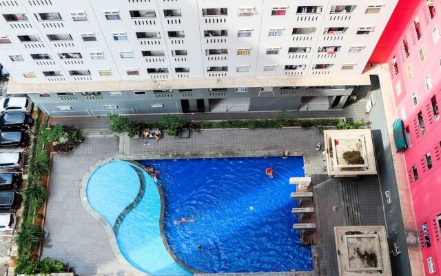 Furnished Green Pramuka 1BR Apartment with Modern Style and City View