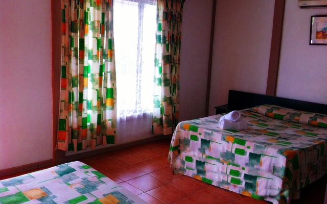 Termales del Bosque & Hot Springs