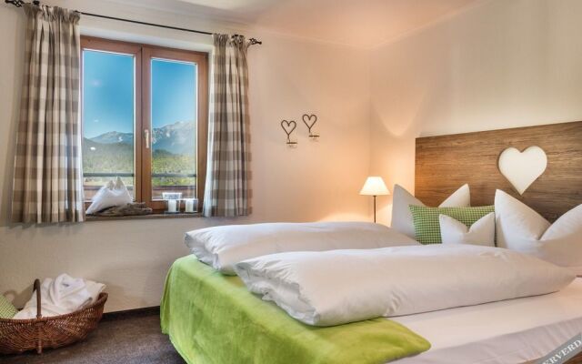 Bayern Resort Hotel garni & Apartments