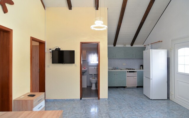 Apartment 1976