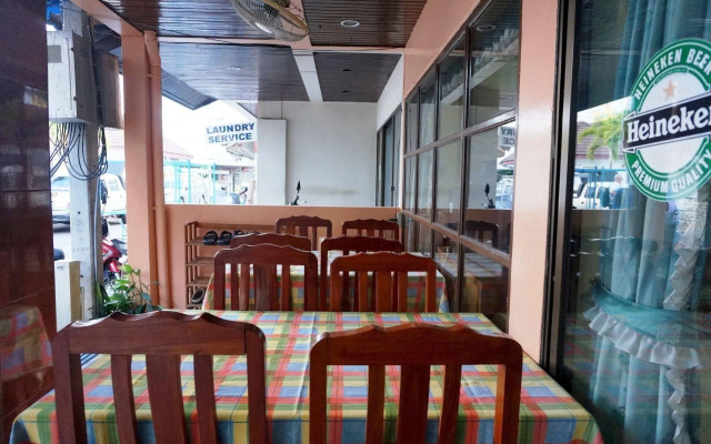 Royal Beach Guest House