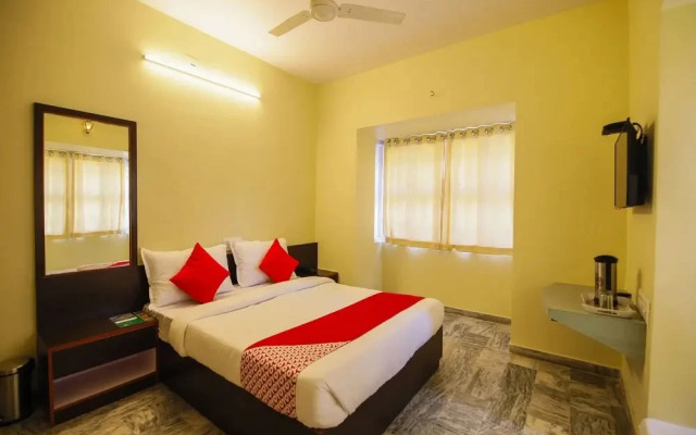 Hotel Blue Valley by OYO Rooms