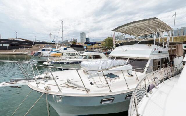 Boat Accommodations Barcelona