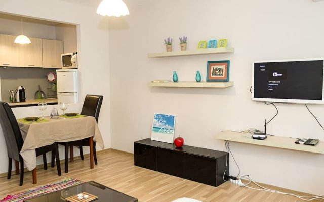 Fm Premium 1 Bdr Apartment With Terrace Central Varna