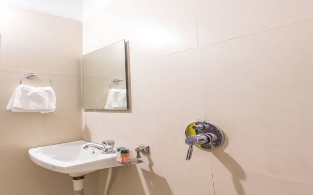 OYO 2533 Hotel Pride