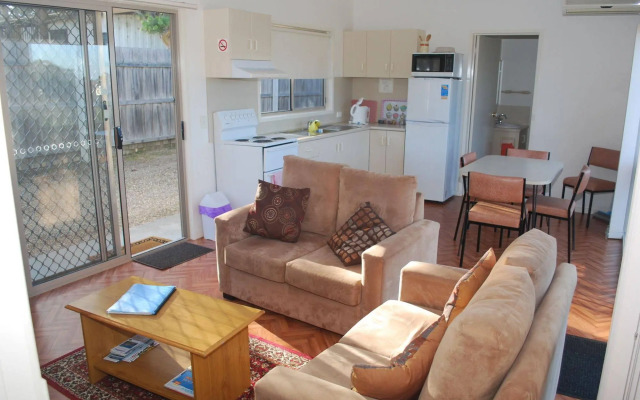 Lookout Holiday Units