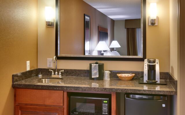 Holiday Inn Express & Suites Grand Junction by IHG