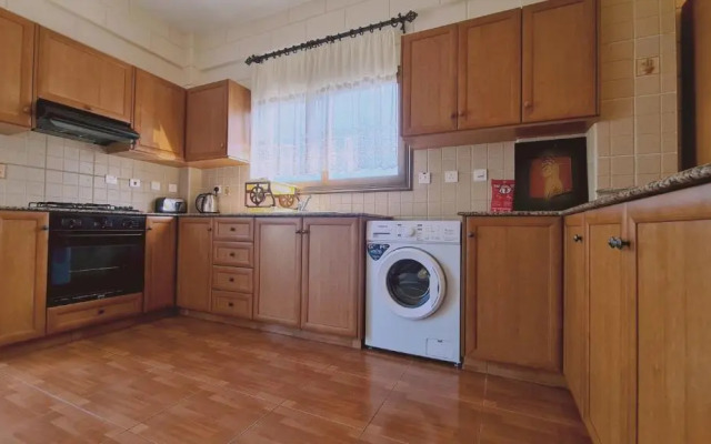 25 AN - Pernera House