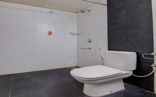 Serene Grove By OYO Rooms