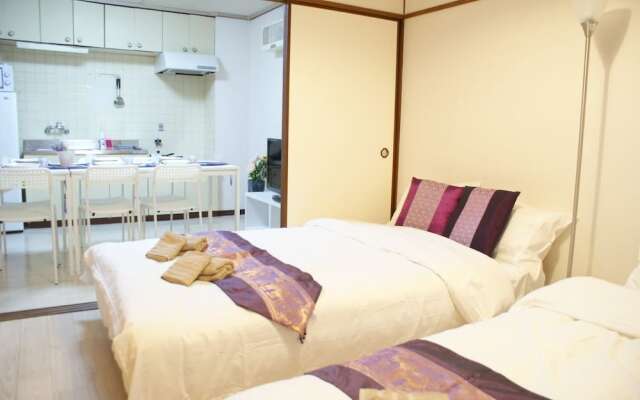 Shin-Osaka GRAND-H 402