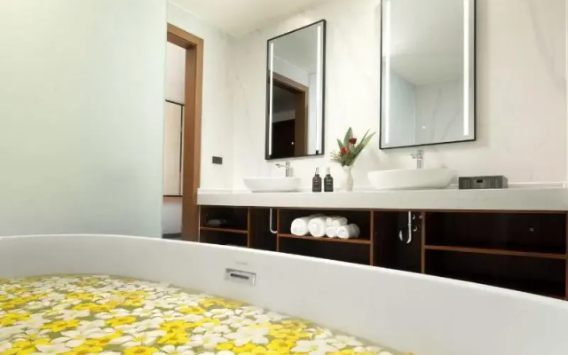 Choasis Hotel