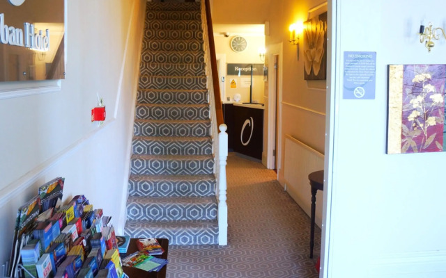 OYO Oban Hotel