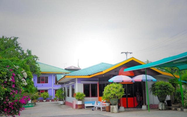 Phan Khar Myay Hotel