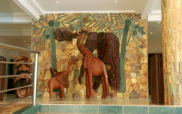 Holiday Inn Accra Airport