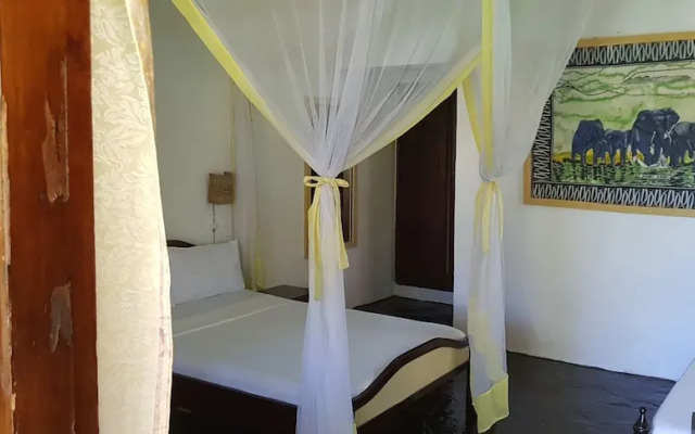 Makuti Villas Resort