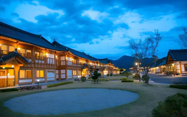 Jeonju Wangyijimil Hanok Hotel