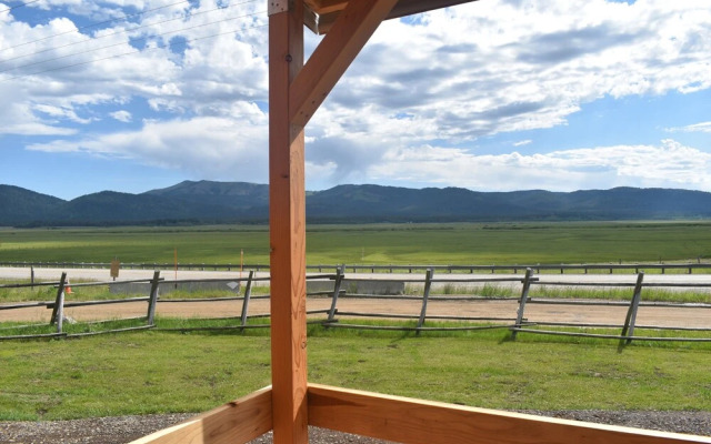 Drift Lodge & Fly Shop