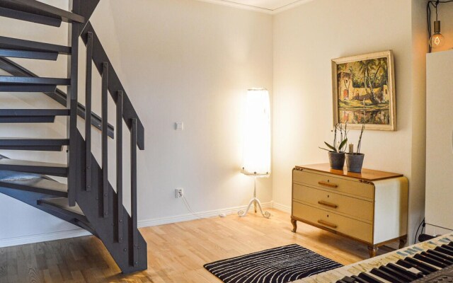 Nice Home in Trångsund With 4 Bedrooms and Wifi