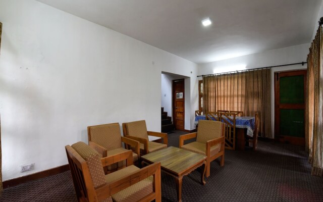 OYO Home 15642 Luxurious 2BHK