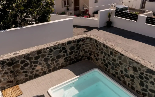 SantoRossa Luxury Villas