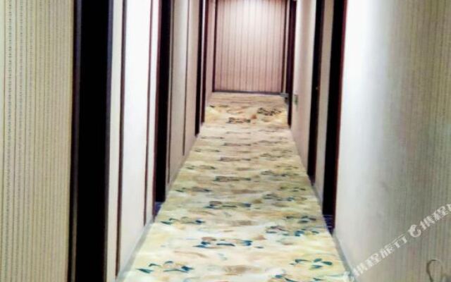 Yizhou Fenshi Hotel